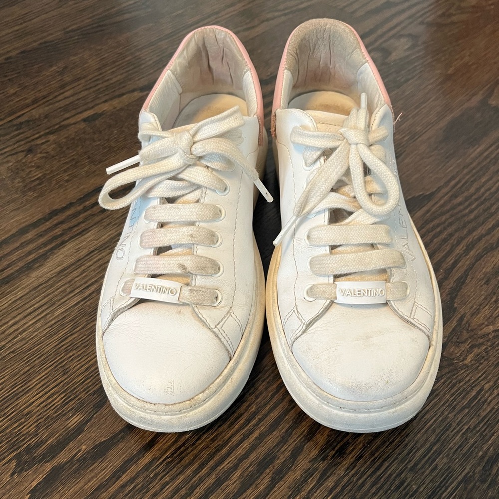 Valentino by Mario Valentino Fresia Leather Sneaker - Picture 4 of 7